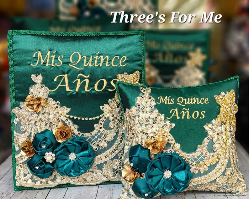 Green Quinceanera, sweet 16, Bible, Pillow, cojin, pillow, money box, photo album, album de foto, almuada de quince verde Esmeralda image 4