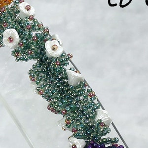 From Spring to Xmas, Kit, Bracelet, Instructions and beads image 3