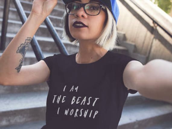 I Am The Beast I Worship T-Shirt: Satanic Goth Occult Clothing