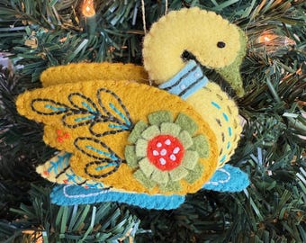 Swans Ornament - 12 Days of Christmas