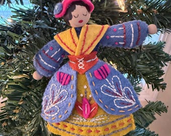 Ladies Dancing Ornament - 12 Days of Christmas