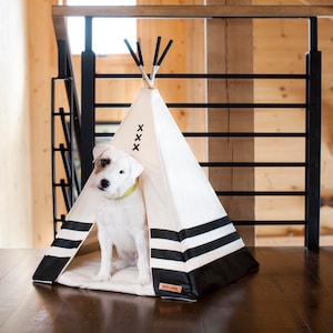 Pet teepee 24"x24"