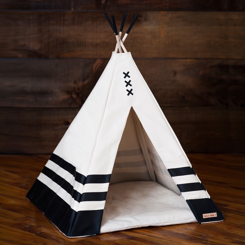 Pet teepee 24x24 image 2