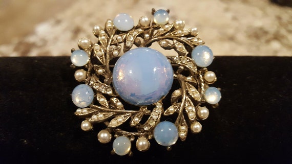 Blue Rhinestone Vintage Brooch - image 1