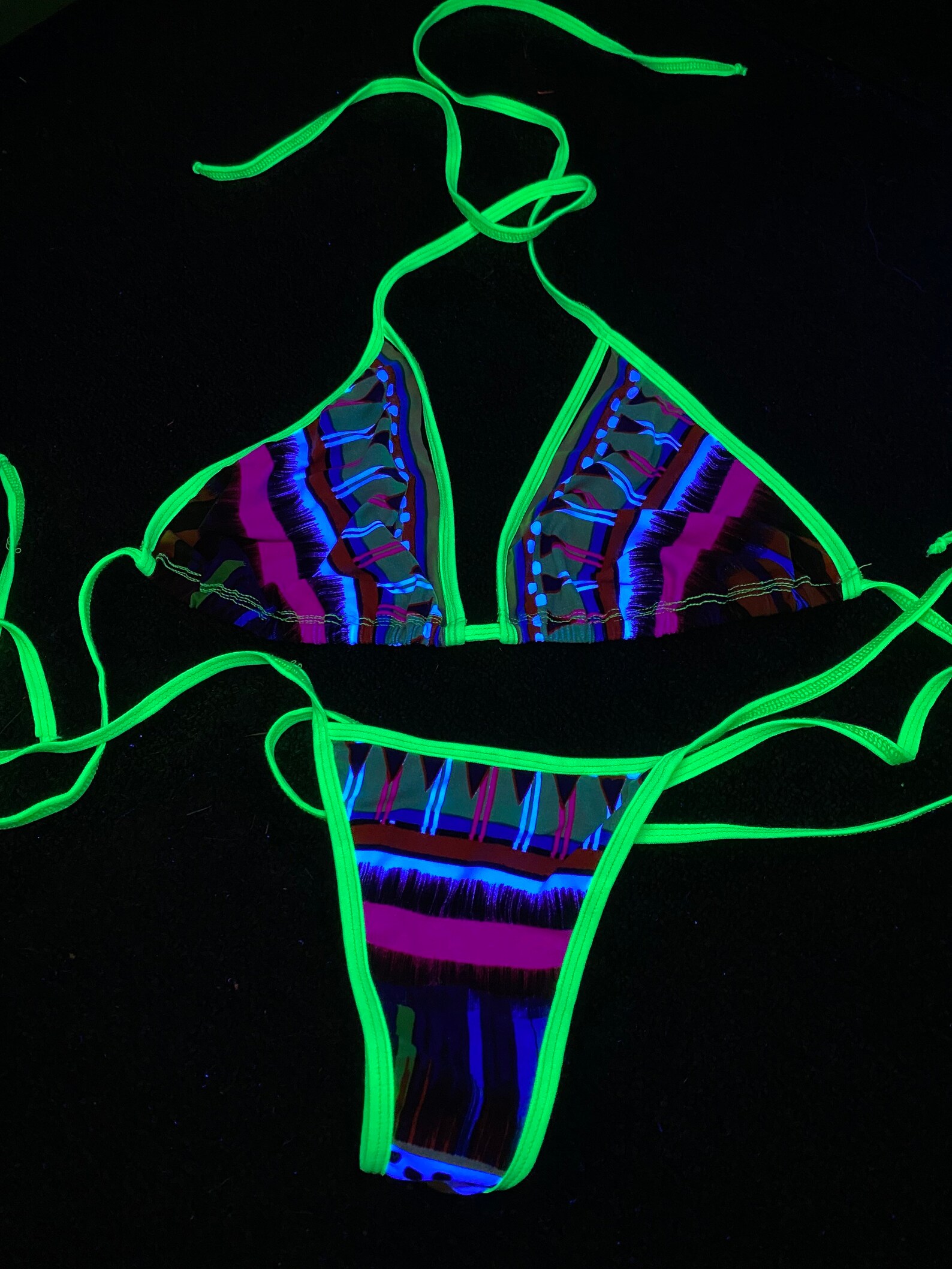 Uv glow neón martini bikini set Etsy