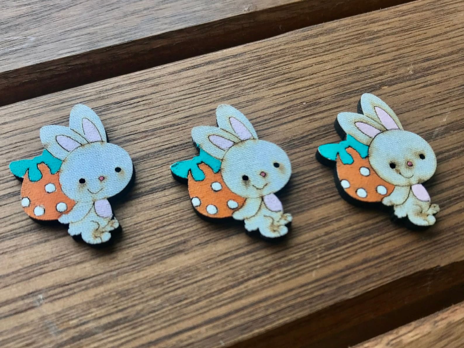 Easter Bunny Hessien+Buttons main image 0