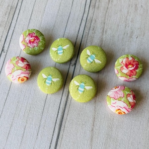 Tilda Floral Fabric Buttons, Fabric Covered Buttons, Sizes 22mm, Set of 8