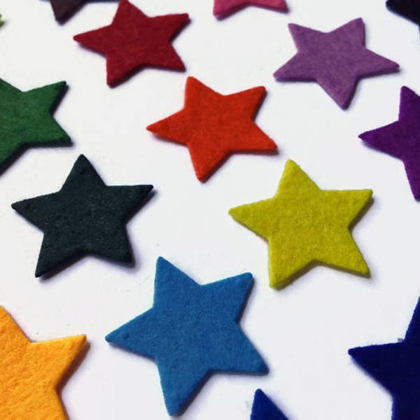 Star Die Cut, étoile de feutre colorée pour les projets de couture et d’artisanat, décorations de Noël et de Noël, 1 pouce