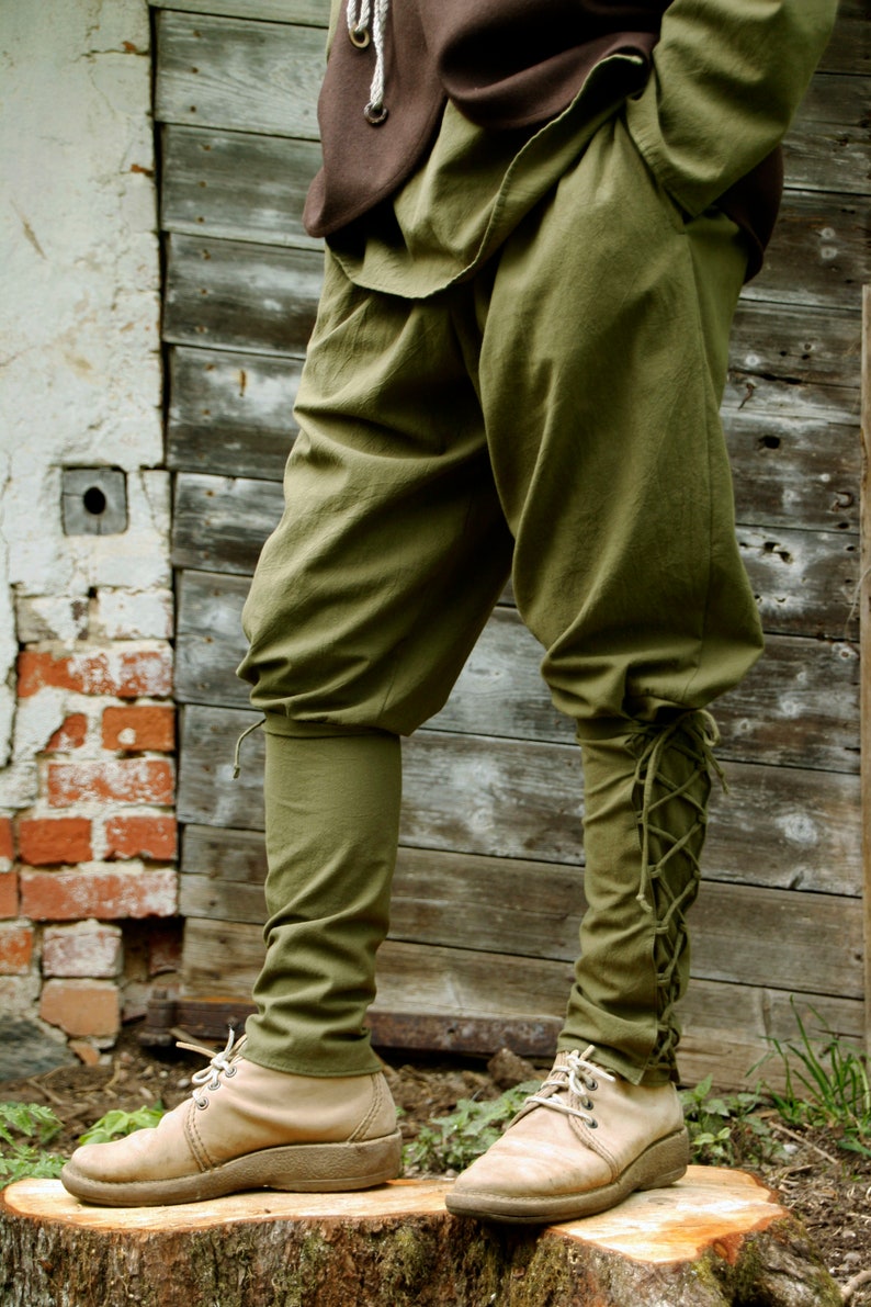 D'inspiration médiévale / viking, pantalon 100 % coton lavé avec poches latérales, taille élastique et lacets aux mollets vert mousse taille S/M/L image 3