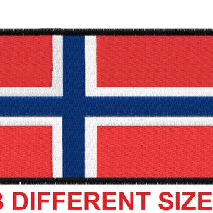 Könnte beinhalten: Ein gestickter Aufnäher der norwegischen Flagge in den Farben Rot, Weiß und Blau. Die Flagge ist von einem schwarzen Rand umgeben.