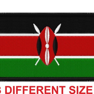 Könnte beinhalten: Gestickter Aufnäher der kenianischen Flagge. Die Flagge ist schwarz, rot, weiß und grün mit einem Schild und Speeren in der Mitte.