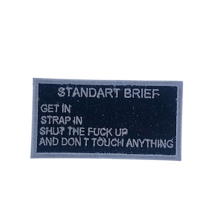 Broder patch coudre le fer badge sur le support de transfert de colle standart bref