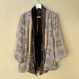 Veste kimono réversible en velours et soie Shanti image 3