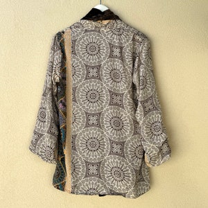 Veste kimono réversible en velours et soie Shanti image 2