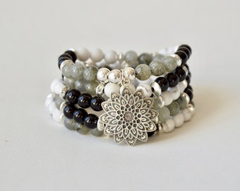 Bracelet en pierres semi-précieuses howlite, onyx, labradorite et argent 925 noir/gris/blanc