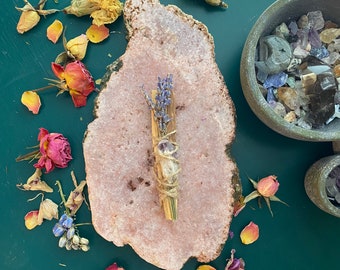 Amethyst Smudge Stick // Palo Santo Wand & Dried Lavender //Crystal Point  // Smudge Bundle // Sacred Space // Smudge Wand // Smudging