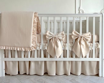 Crib bedding Set in light beige - neural Nursery decor