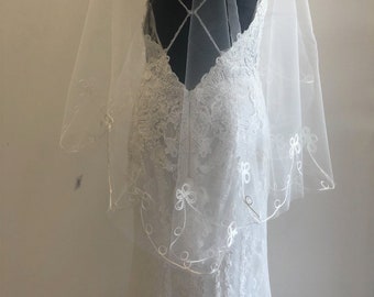 Fingertip Veil, 2 Tier Veil, Veil, Bridal Veil, Wedding Veil, Ivory Bridal Veil, White Veil - CLEO