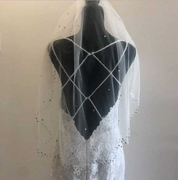 Bling Fingertip Wedding Veil: Ivory Bridal Tulle, 1 Tier - Etsy display picture 2