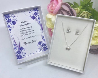 Conjunto de collar y aretes para niña de las flores: flor de plata, estambres de oro