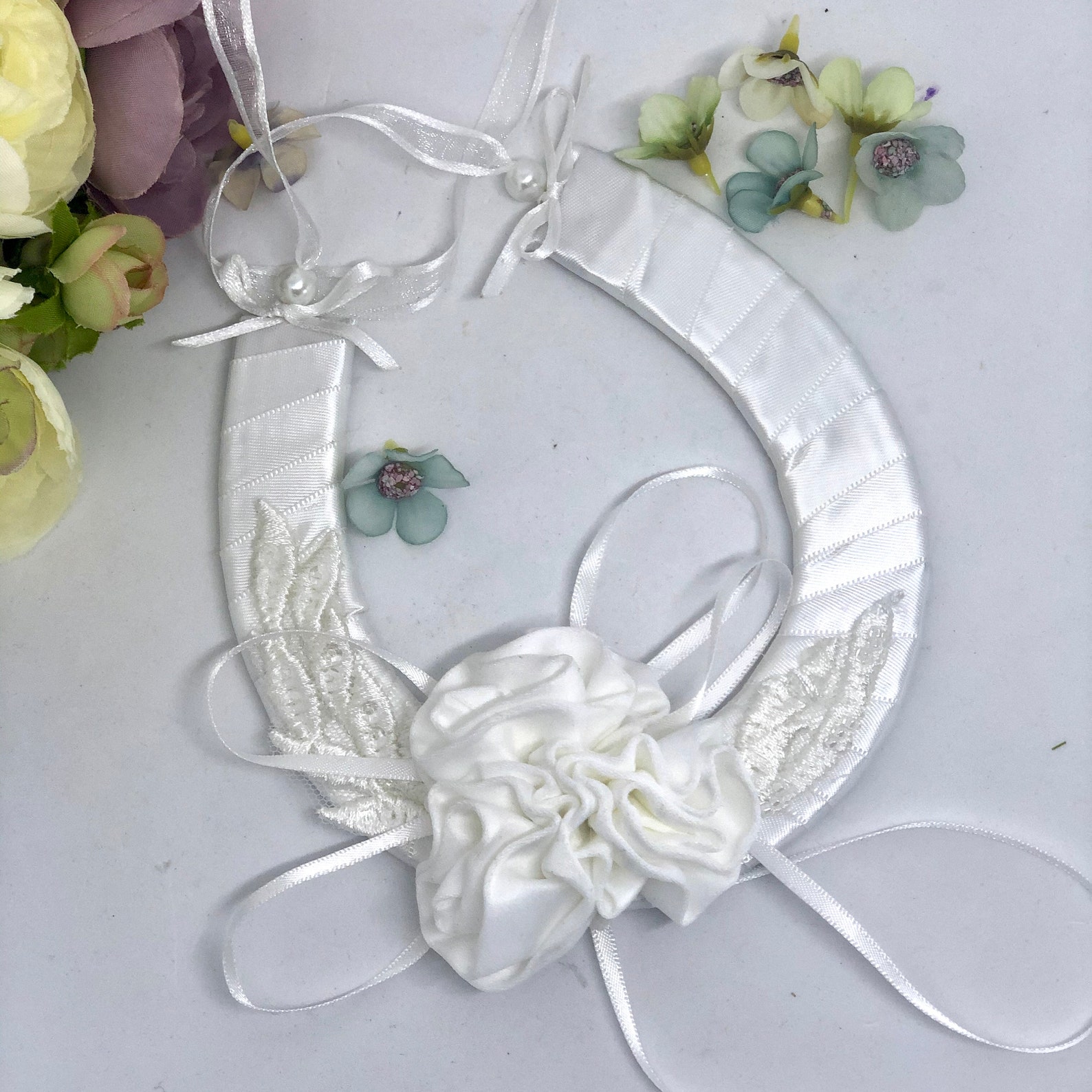 Herradura nupcial herradura de boda blanca amuleto de la Etsy