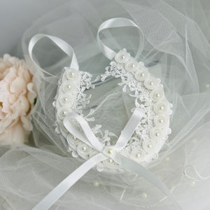 Bridal Horseshoe, Wedding Horseshoe, Something Blue, Good Luck Charm, Keepsake, Bridal Gift - LYDIA