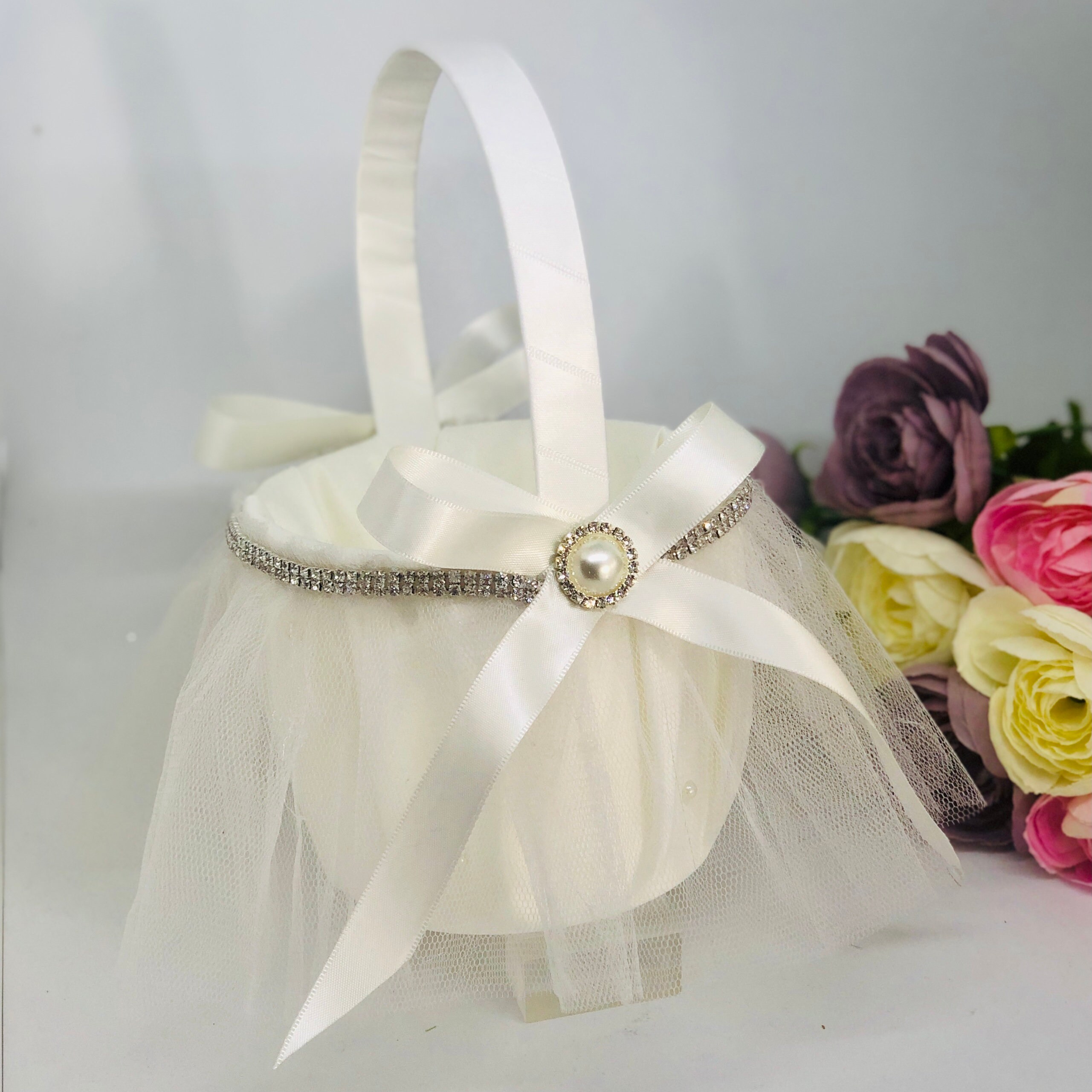 アイボリー フラワーモチーフ バスケット アイボリー フラワーモチーフ バスケット アイボリー フラワー