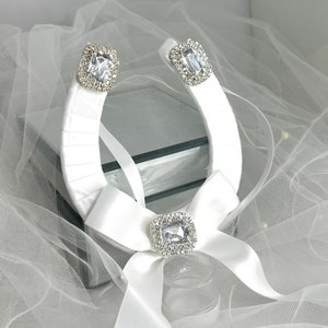 Bridal Horseshoe, Something Blue, Wedding Horseshoe, Good Luck Charm, Keepsake, Bridal Gift - FARAH