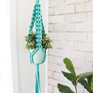 Macrame Plant Decor Patterns Book - SIX DIY PATTERNS