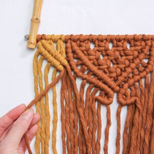 PATTERN Macrame Two Tone Wall Hanging DIY image 4