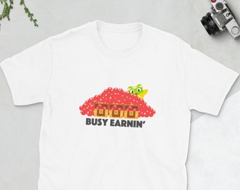 Duolingo Meme  Busy Earnin' - Short-Sleeve Unisex T-Shirt