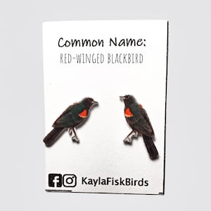 Red winged blackbird earrings | blackbird jewelry | birds ornithology birding birdwatching gift birder