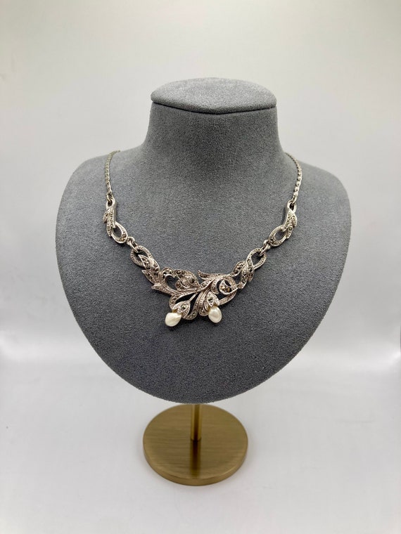 Vintage silver tone marcasite and pearl necklace