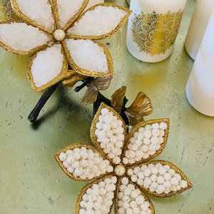 Sofreh Aghd Nabat and Nogle Flower with Gold Trim for Persian Wedding