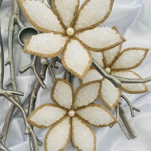 Sofreh Aghd One White Nabat Flower with Gold Trim for Persian Wedding Aroosi