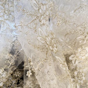 Sofreh aghd gold embroidery lace overlay cloth 72 x 72 image 10