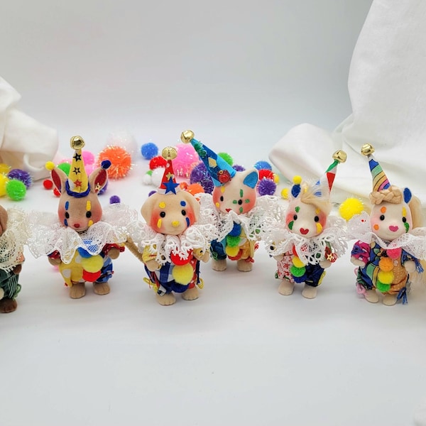 Brighg, Colorful, Rainbow Calico Critters Clowns