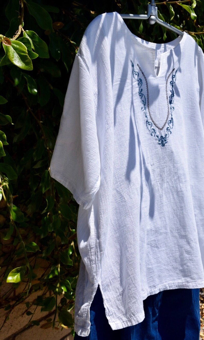 Sheer and Light Weight Vintage 70/'s 80/'s White Embroidered Cotton Gauze Mexican Shirt Small Medium