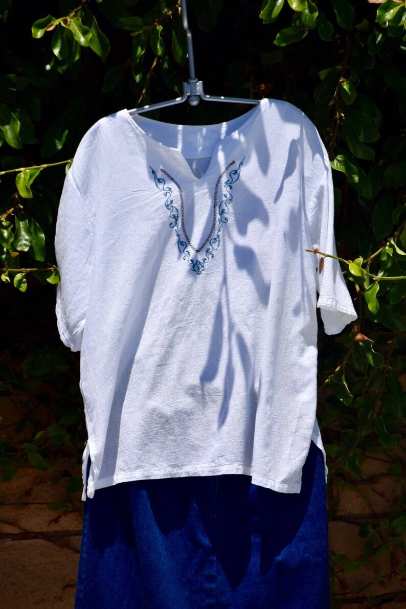 Sheer and Light Weight Vintage 70/'s 80/'s White Embroidered Cotton Gauze Mexican Shirt Small Medium