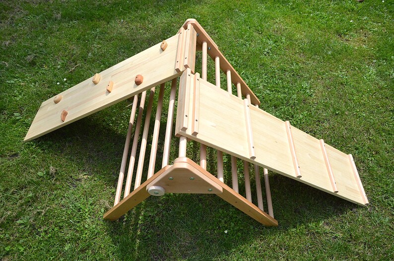 Foldable Pikler Two Ramps Triangle With Image 0