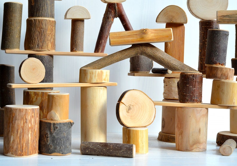 natural wooden tree blocks
