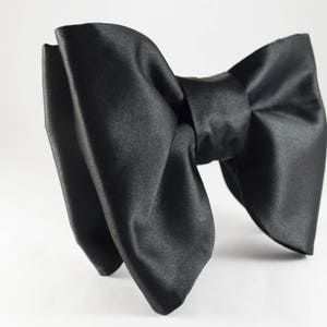 Oversized Bow tie, Large bow tie Black bow tie for wedding Tom Ford style AdultSatin4.75/3.15"