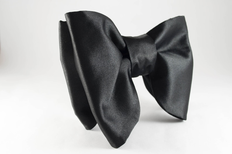 Oversized Bow tie, Large bow tie Black bow tie for wedding Tom Ford style AdultSatin4.75/3.15"