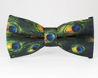 Peacock Wedding bow tie for men, Peacock Party favor
