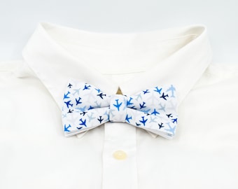 Airplane Bow Tie Gift for Pilot Traveler Bow Tie - Etsy