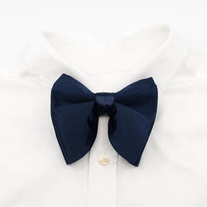 Big bow tie, Tuxedo Bow Tie Oversized wedding bow tie Tom Ford style bow tie image 3