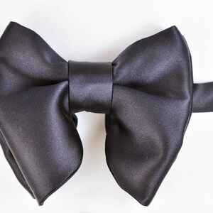 Large Bowtie, Stone Stitched, - Black/Gold, RD main image 0