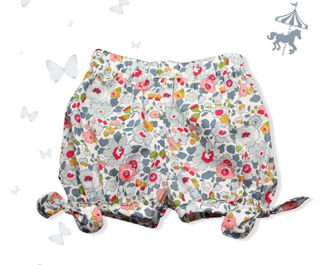 Bloomer knots Liberty\u00ae porcelain