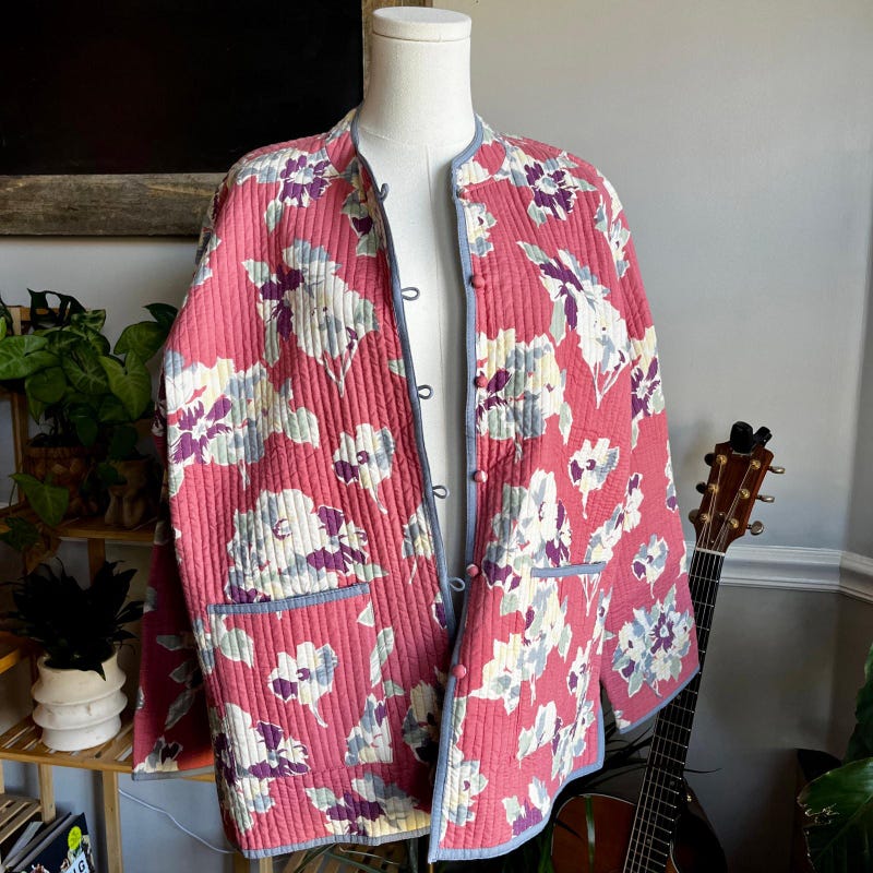 Carys | Vintage-Style Floral Quilted Jacket