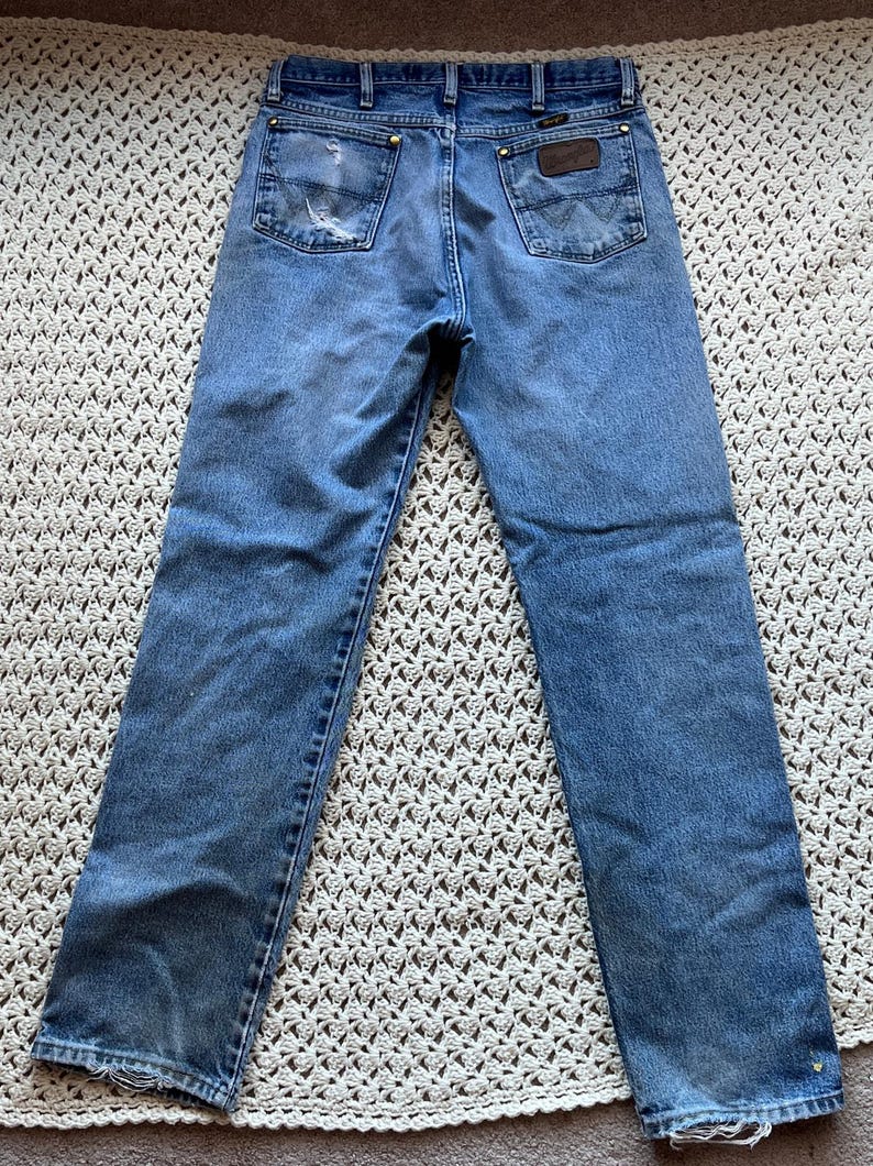 Vintage Y2K Wrangler Straight Leg Jeans Distressed Cowboy Cut Size 33x34 image 3